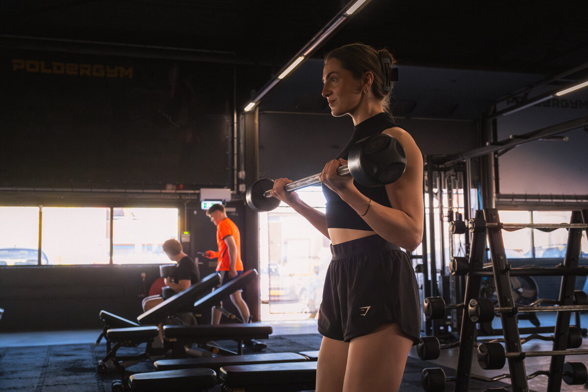 Training in de vrije ruimte bij Poldergym